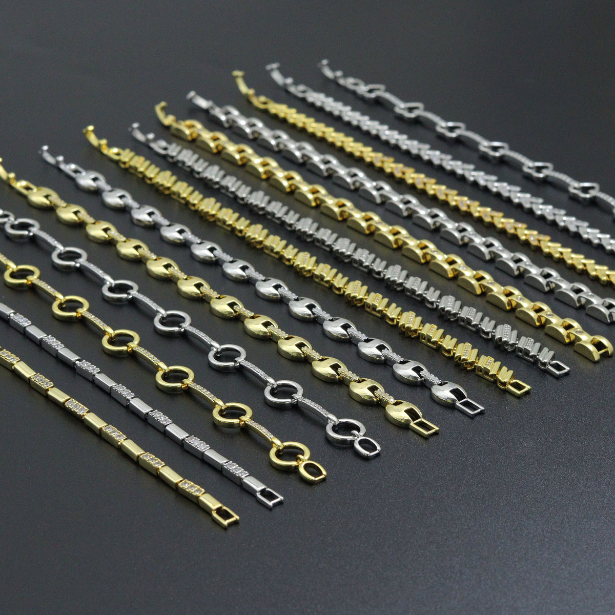Linked Attitude | CZ Link Bracelet